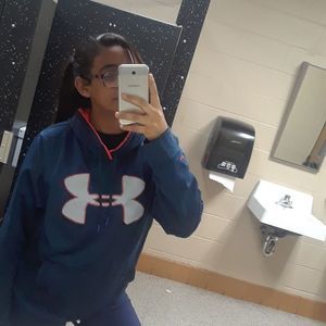 Meet your Posher, Marie